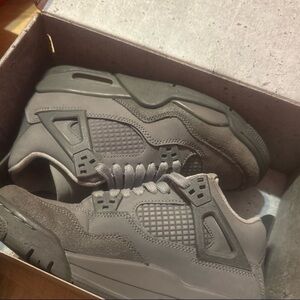 Jordan Men's Gray Sneakers